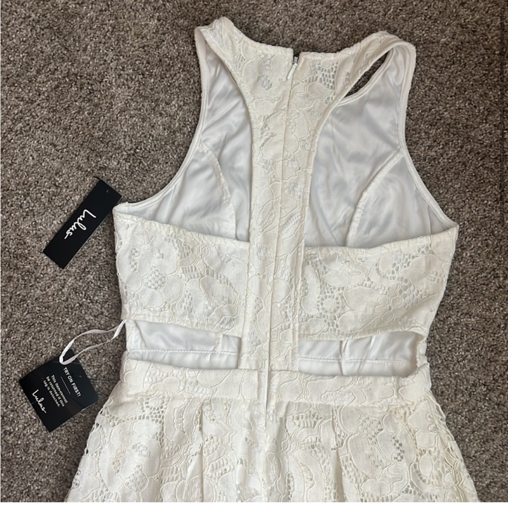 Lulu's White Sleeveless Halter Fit and Flare Dress NWT - Picture 3 of 9